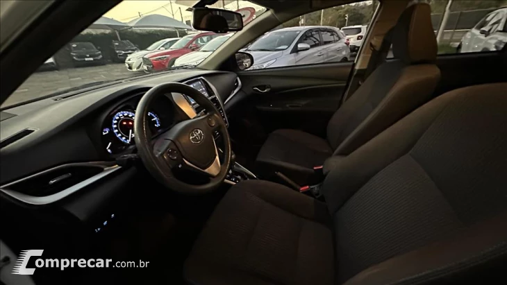 YARIS 1.5 16V FLEX SEDAN XL PLUS TECH MULTIDRIVE