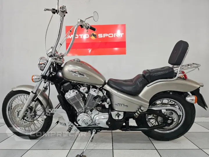 VT 600 SHADOW