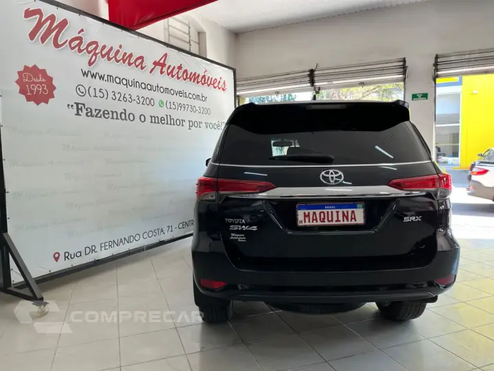 HILUX SW4 2.8 D-4d Turbo SRX 4X4