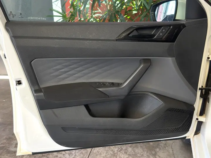 POLO 1.0 170 TSI MANUAL