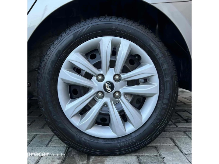 HB20S 1.6 COMFORT PLUS 16V FLEX 4P MANUAL