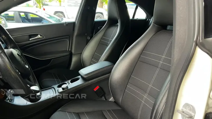 CLA 200 1.6 16V 4P URBAN AUTOMÁTICO