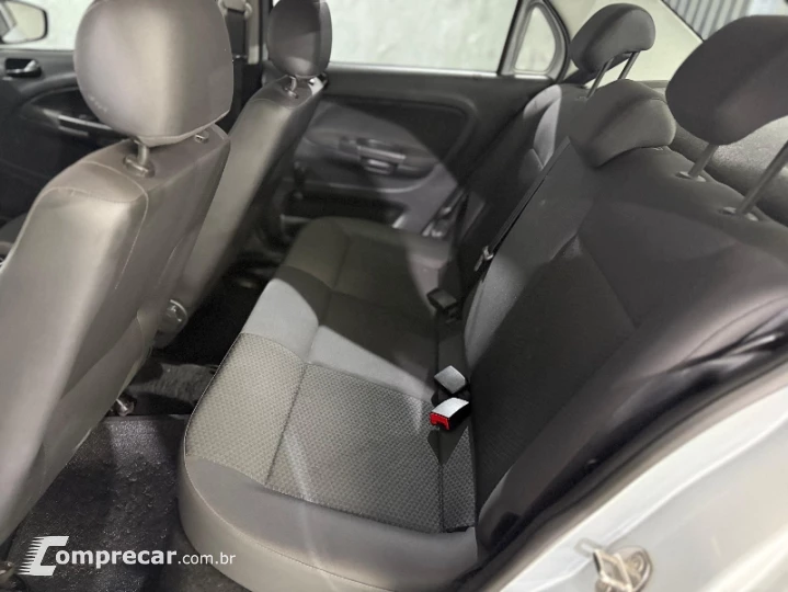 VOYAGE 1.0 12V MPI Totalflex