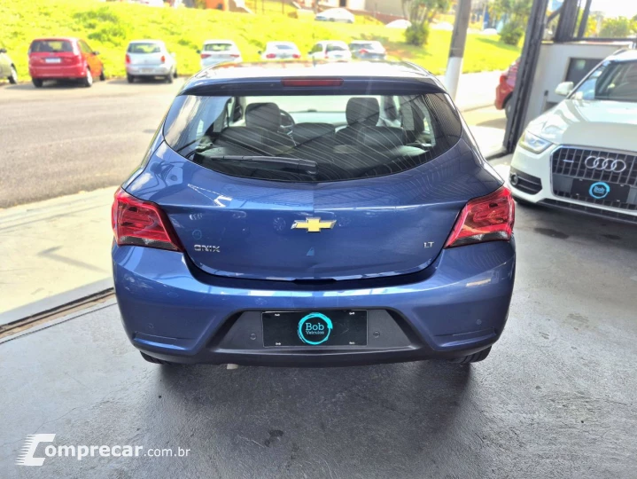 ONIX HATCH LT 1.0 8V FlexPower 5p Mec.