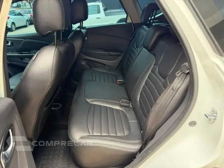 Captur 1.6 16V Sce Flex Zen Manual