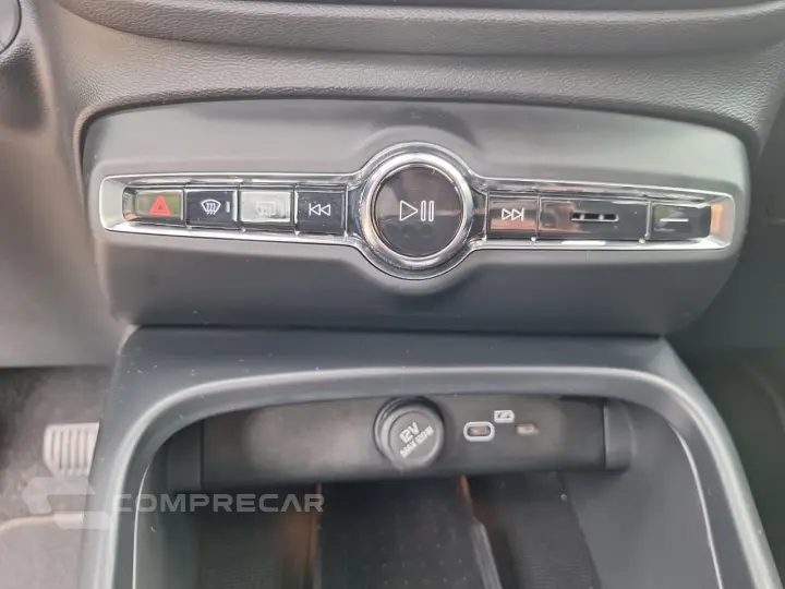 C40 P8 Recharge Twin Electric Ultimate AWD