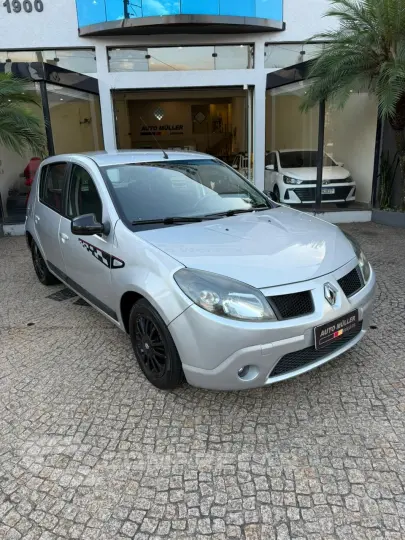 SANDERO 1.6 GT Line Limited