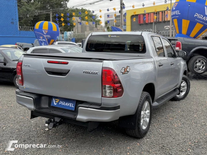 Hilux CD 4x4 2.8 Diesel Mec.