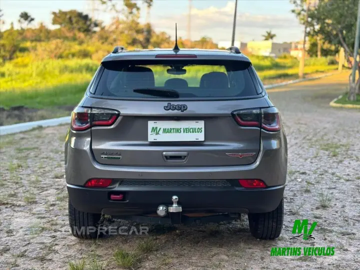 COMPASS 2.0 16V DIESEL TRAILHAWK 4X4 AUTOMÁTICO