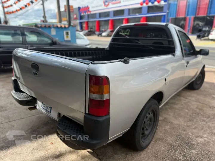 Courier 1.6 L/ 1.6 Flex