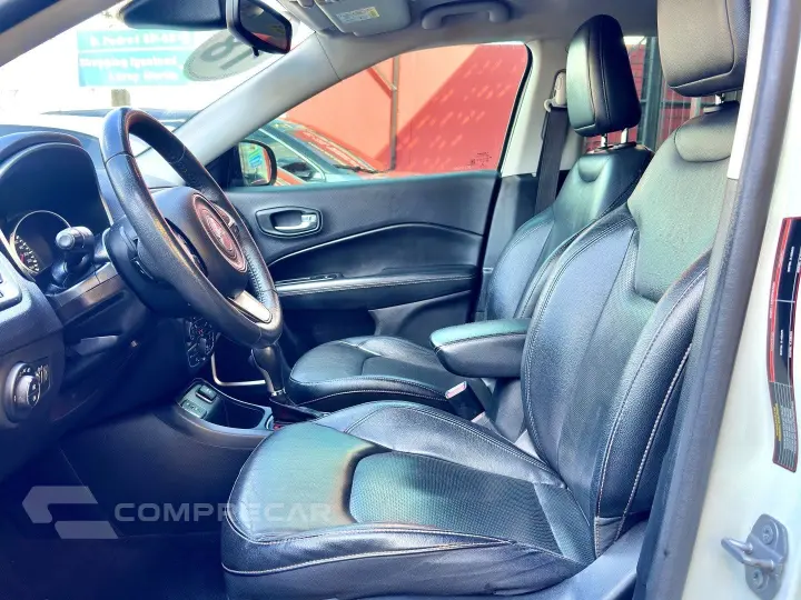 COMPASS 2.0 16V FLEX LONGITUDE AUTOMÁTICO