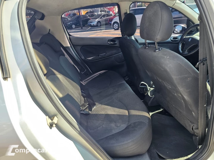 207 1.4 XR Sport 8V