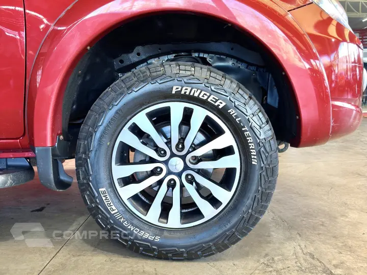 L200 TRITON 2.4 16V TURBO DIESEL SPORT HPE TOP CD 4P 4X4 AUT