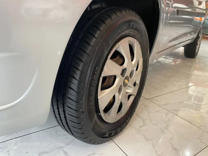 CELTA 1.0 MPFI LT 8V