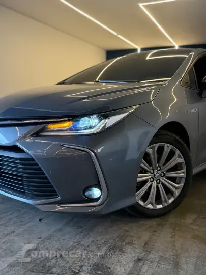 Corolla Altis 1.8 16V Aut. (Híbrido)