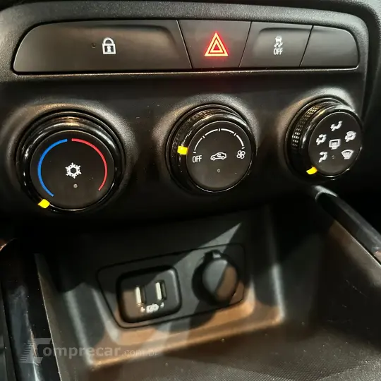 ONIX HATCH 1.0 12V Flex 5p Mec.