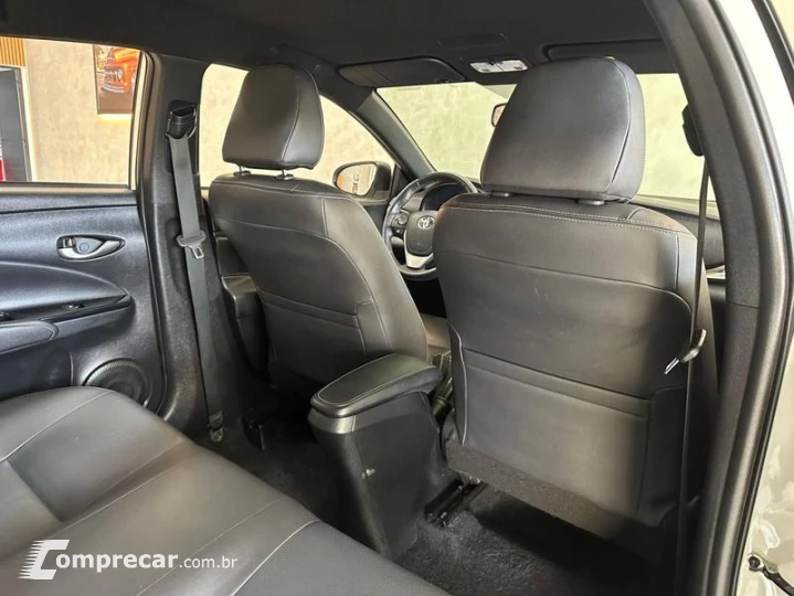 YARIS HB XS 15 AT