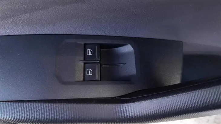 POLO 1.0 MPI TRACK MANUAL