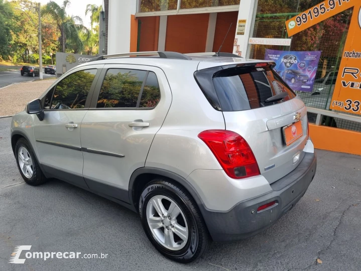 Tracker 1.8 16V 4P FLEX LT AUTOMÁTICO