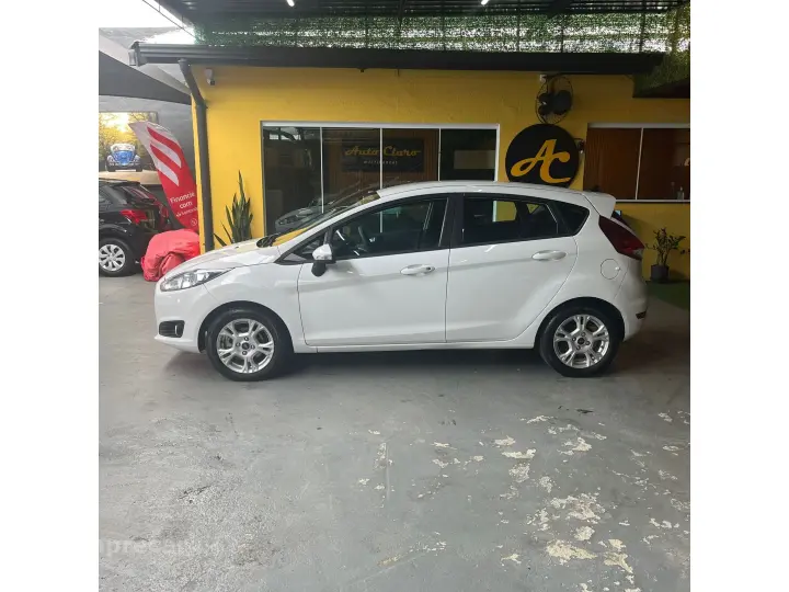 FIESTA 1.6 SE HATCH 16V FLEX 4P POWERSHIFT
