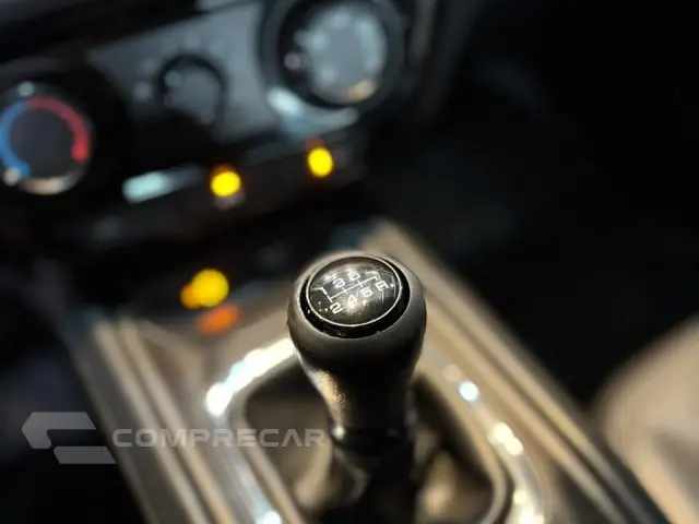 HR-V - 1.8 16V LX 4P MANUAL
