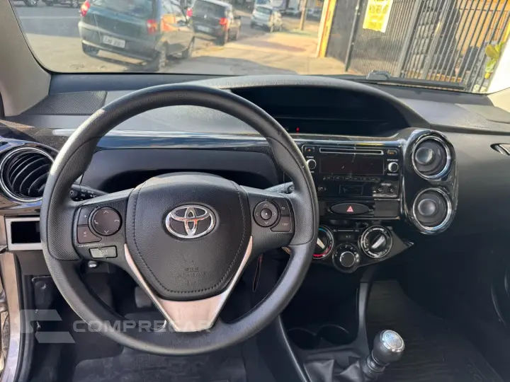 ETIOS 1.5 XLS 16V