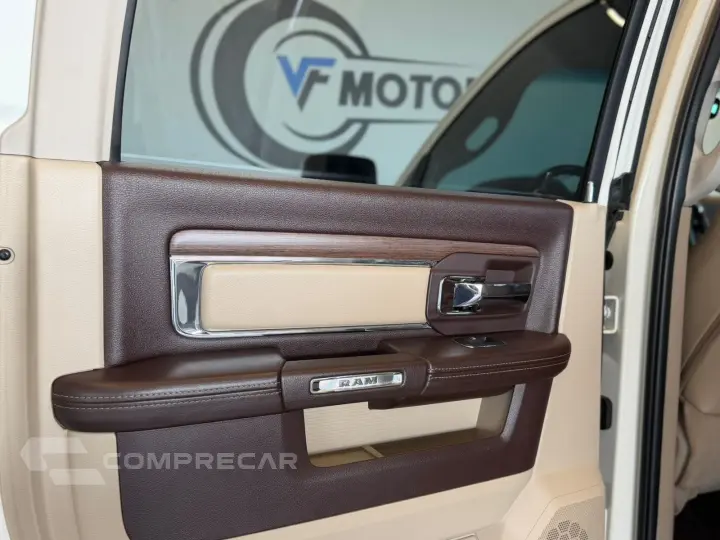 2500 6.7 LARAMIE 4X4 CD I6 TURBO DIESEL 4P AUTOMÁTICO