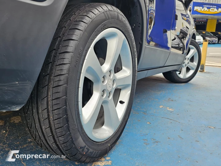 TRACKER LTZ 1.8 16V Flex 4x2 Aut.