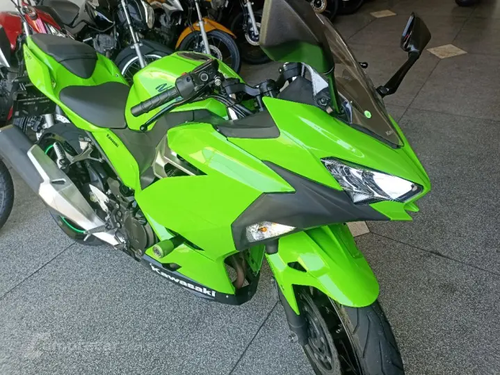 NINJA 400