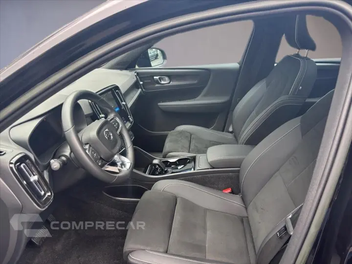 XC40 P8 RECHARGE TWIN ELECTRIC ULTIMATE AWD