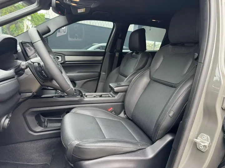 Rampage 2.0 Turbo Diesel Rebel 4X4 Automático