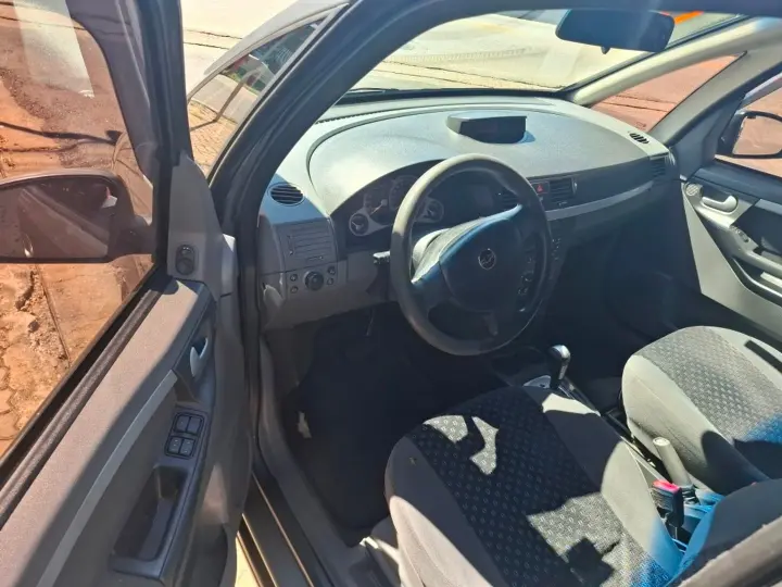 Meriva 1.8 Mpfi Premium 8V Flex 4P Automatizado