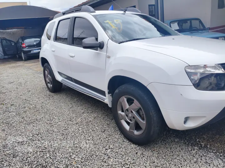 DUSTER 2.0 Tech Road II 4X2 16V