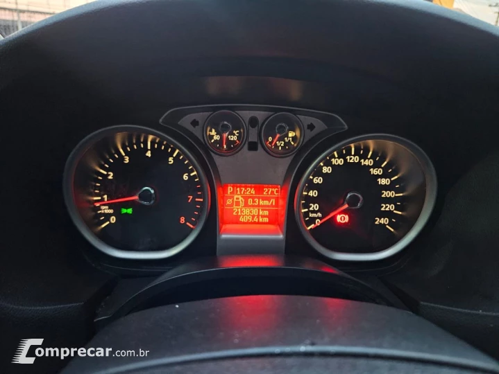 Focus Sedan 2.0 16V/2.0 16V Flex 4p Aut.
