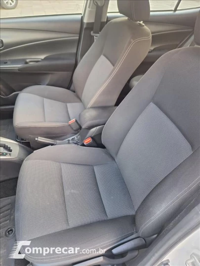 YARIS 1.5 16V FLEX SEDAN XL LIVE MULTIDRIVE