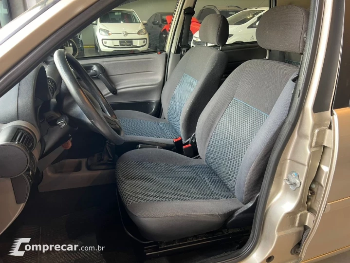 CLASSIC 1.0 MPFI LS 8V FLEX 4P MANUAL