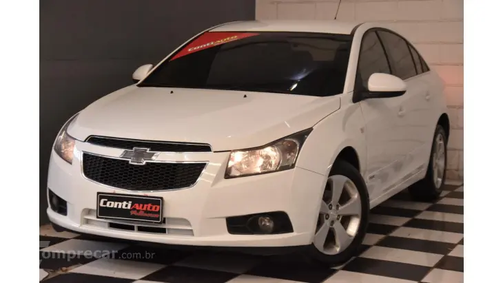 CRUZE SEDAN - 1.8 LT 16V 4P AUTOMÁTICO