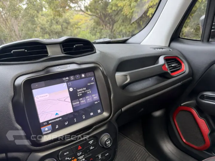 RENEGADE 1.3 T270 Turbo Trailhawk 4X4