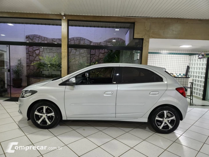 Onix Hatch 1.4 4P FLEX LTZ AUTOMÁTICO