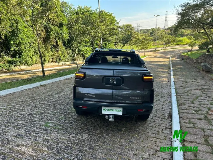TORO 1.3 TURBO 270 FLEX FREEDOM AT6