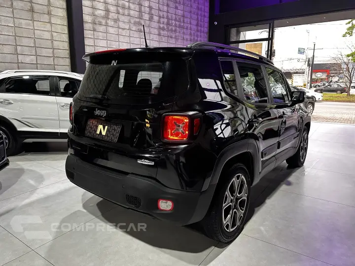 RENEGADE 1.8 16V FLEX LONGITUDE 4P AUTOMÁTICO