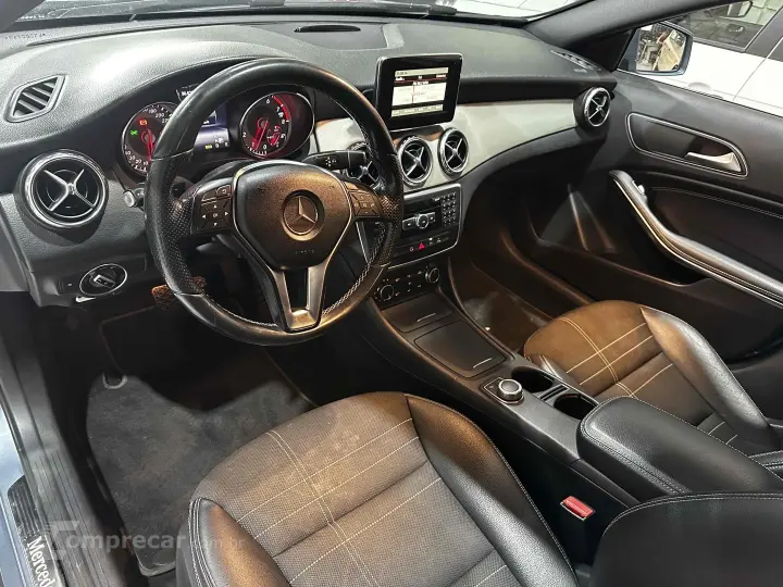 GLA 200 1.6 CGI ADVANCE 16V TURBO GASOLINA 4P AUTOMÁTICO