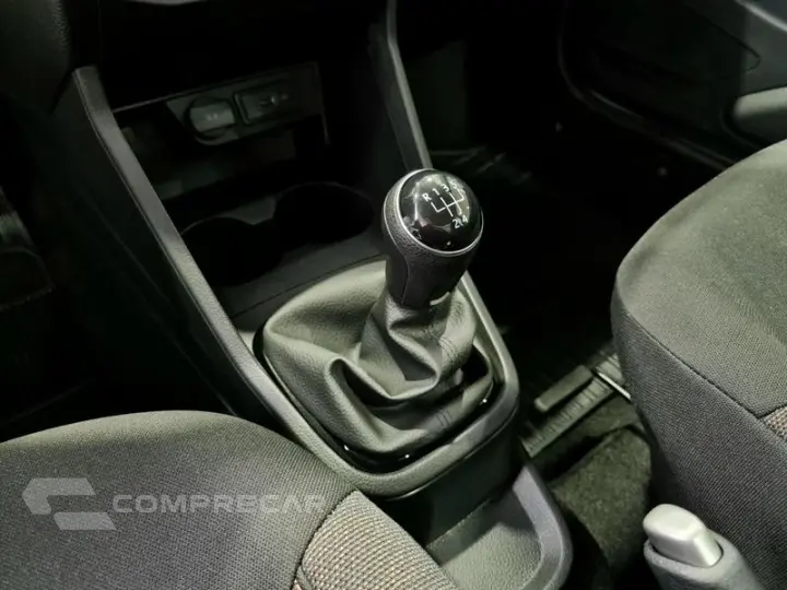 SAVEIRO ROBUST 1.6 TOTAL FLEX 16V