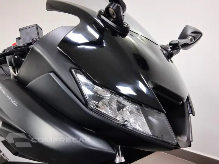 YAMAHA YZF R15