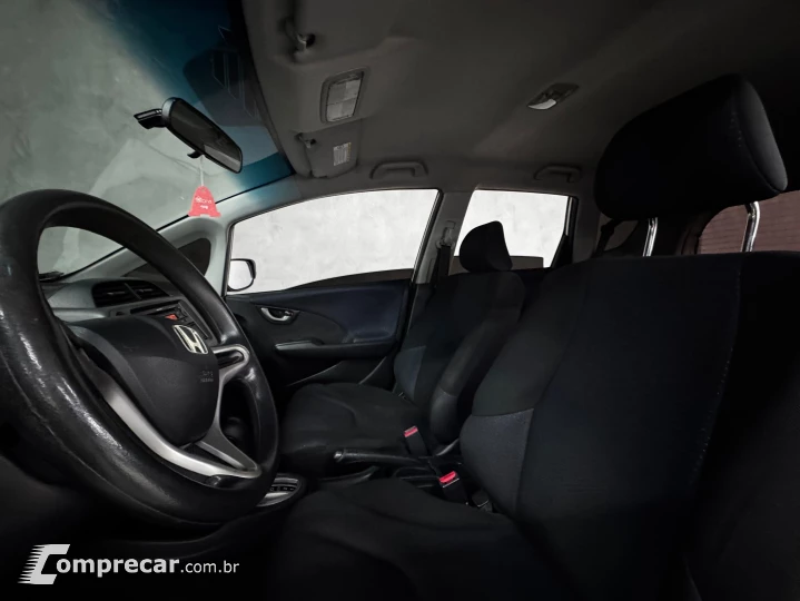 FIT 1.4 LX 16V FLEX 4P AUTOMÁTICO