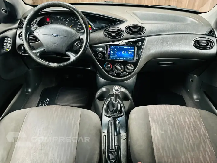 FOCUS 1.6 GL Sedan 8V