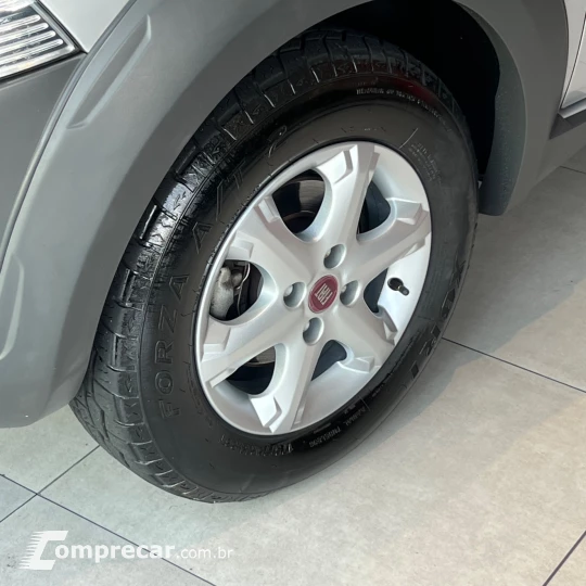 Strada Freedom 1.4 Flex 8V CD