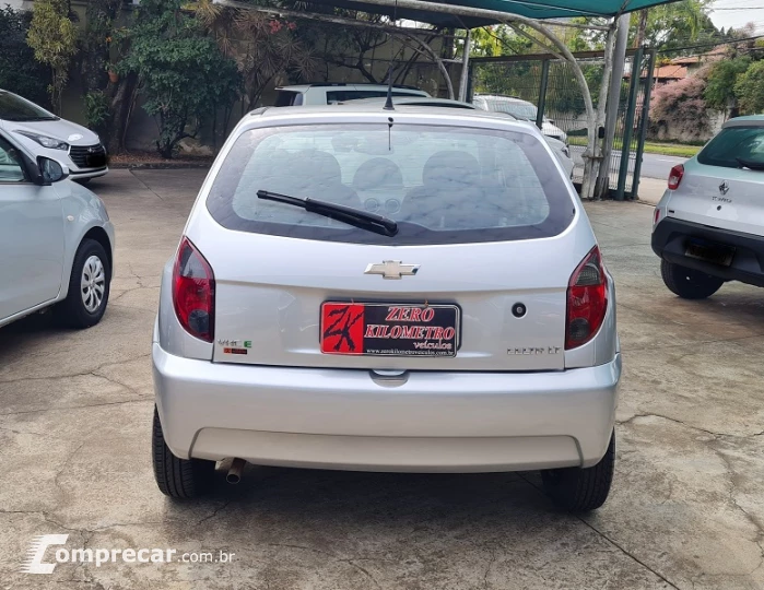 CELTA 1.0 MPFI LT 8V