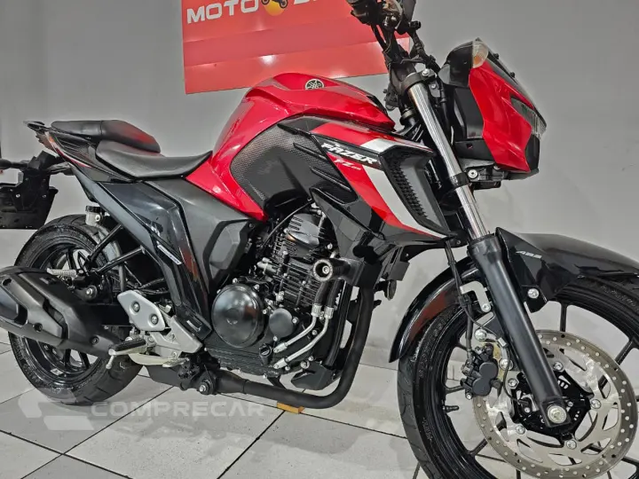 FZ25 Fazer 250