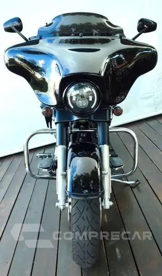 HARLEY-DAVIDSON STREET GLIDE